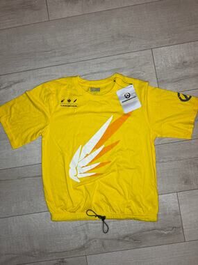 Overwatch Mercy Yellow Graphic Crop Top T-Shirt Cinch Hem NWT Women's Size S